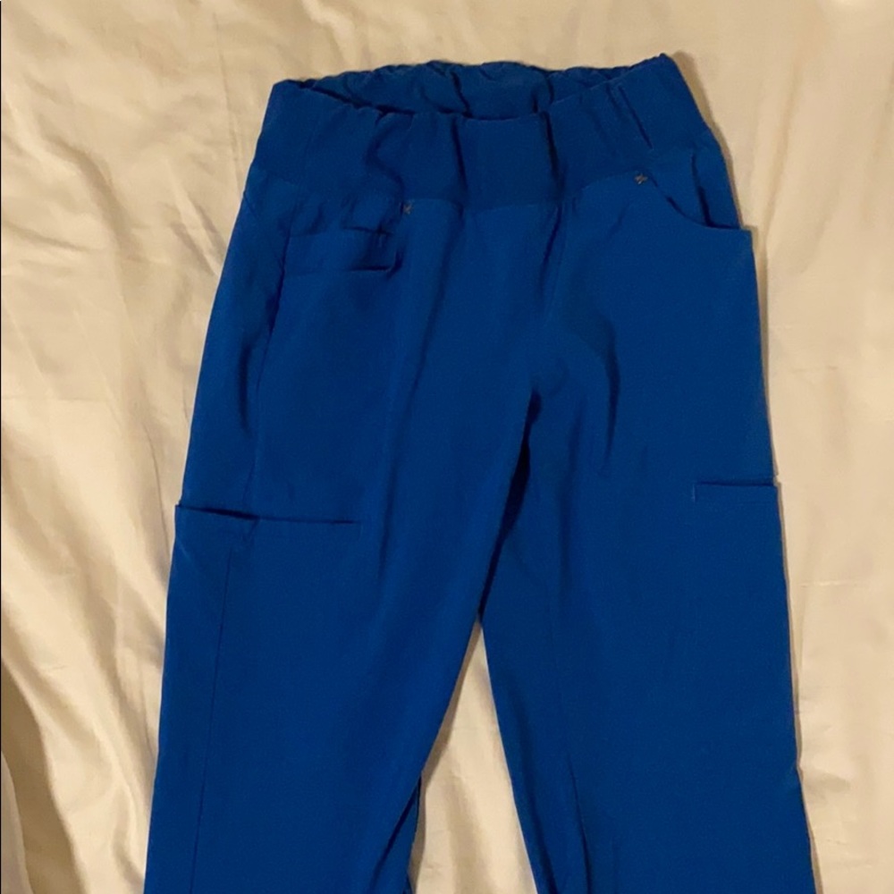 Cherokee Iflex Scrubs royal blue size XS/XS tall SET